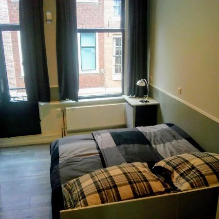 Aldo, Not For Parties, Not A Hotel, Room With Shared Bathroom, No Kitchen Amsterdam Luaran gambar