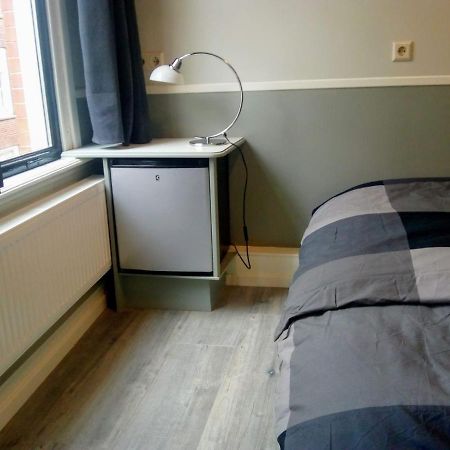 Aldo, Not For Parties, Not A Hotel, Room With Shared Bathroom, No Kitchen Amsterdam Luaran gambar