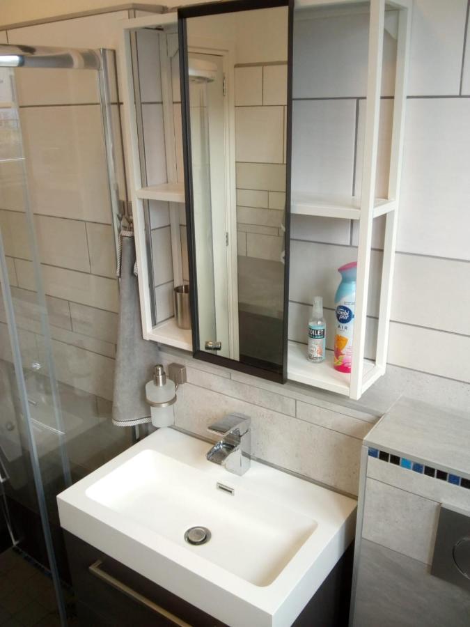 Aldo, Not For Parties, Not A Hotel, Room With Shared Bathroom, No Kitchen Amsterdam Luaran gambar