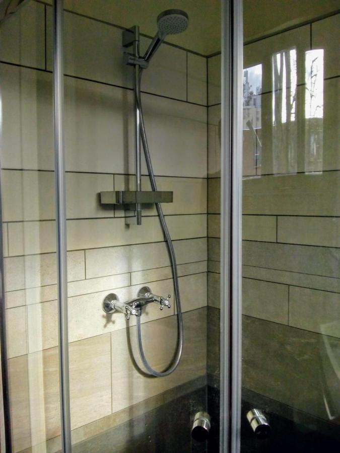 Aldo, Not For Parties, Not A Hotel, Room With Shared Bathroom, No Kitchen Amsterdam Luaran gambar