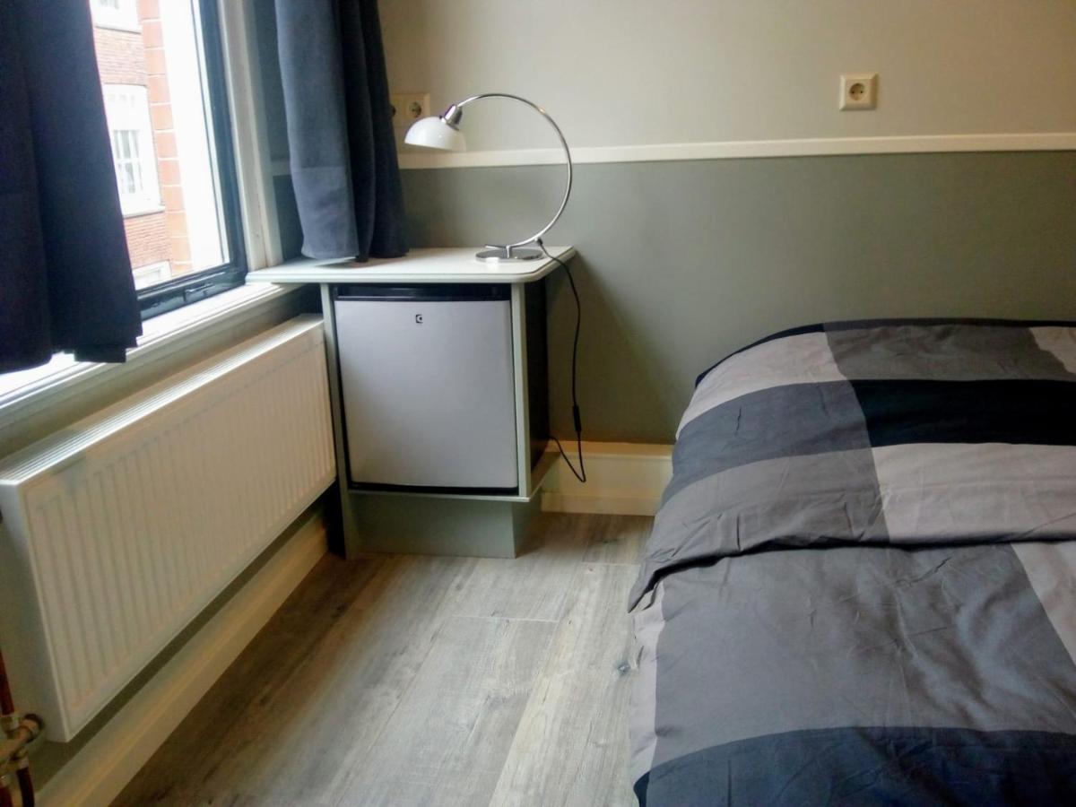 Aldo, Not For Parties, Not A Hotel, Room With Shared Bathroom, No Kitchen Amsterdam Luaran gambar